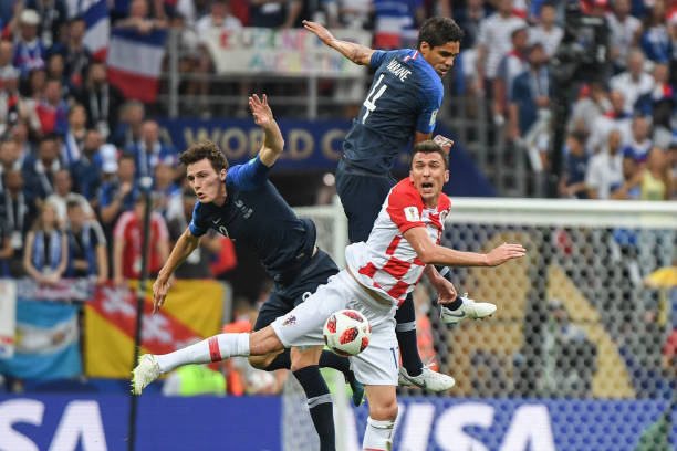 他的名气来 他的名气来